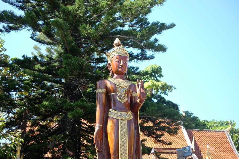 4-Hour Doi Suthep & Hmong Hill Tribe Village from Chiang Mai - Price and value: is $36 for temple + village actually fair?
