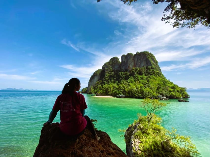 Ao Nang: 4 Islands Day Tour by Speedboat or Longtail Boat - Chicken Island: the rock that looks like a chicken head