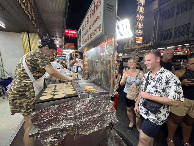 Bangkok Authentic Tasting Thai-Chinatown Walking Food Tour - Chinatown on Foot: Why This 3-Hour Walk Works