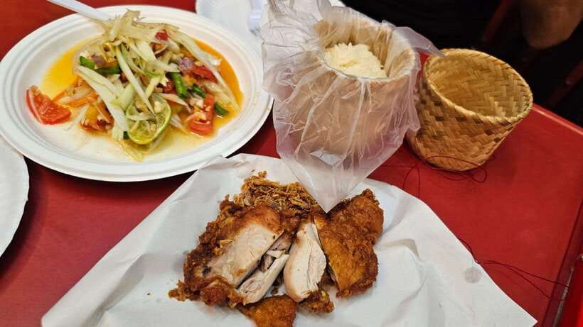 Bangkok Authentic Tasting Thai-Chinatown Walking Food Tour - How the Thai-Chinatown Culture Shows Up in the Food