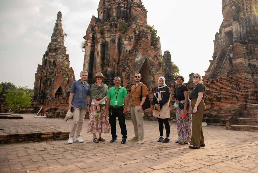 Bangkok: Ayutthaya, Railway & Floating Markets Full-Day Tour - Key Things I’d Pay Attention To