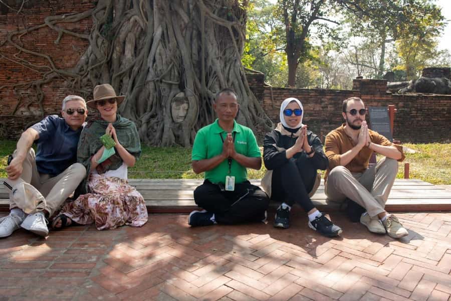 Bangkok: Ayutthaya, Railway & Floating Markets Full-Day Tour - The Late-Arrival Feeling: How the Tour Ends and What You’ll Still Have Energy For