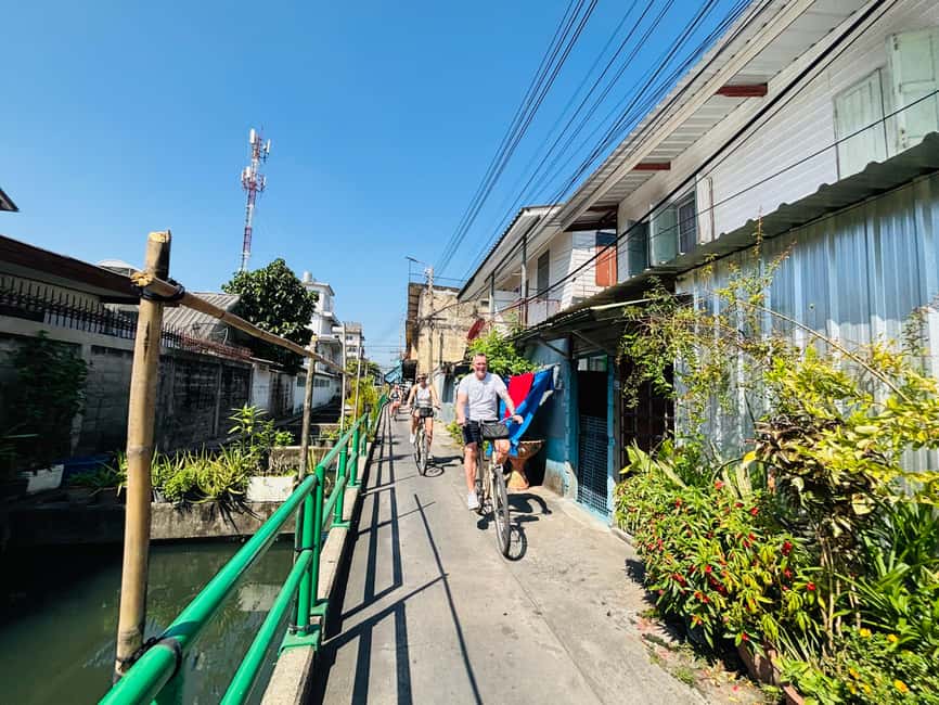 Bangkok: Backstreets and Hidden Gems Bike Tour - Stop 2: Talat Phlu (Phlu Market) and the Pre-Temple Atmosphere