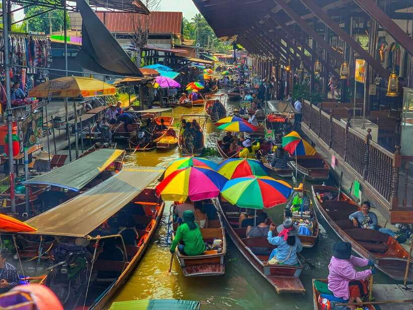 Bangkok: Damnoen Saduak and Mae Klong Train Markets - What you actually get from the boat ride (and how to enjoy it)