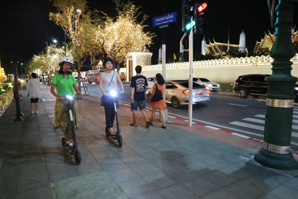 Bangkok: E-Scooter Night Tour with Local Street Food - Wat Suthat, the Giant Swing, and the river-side riding feeling