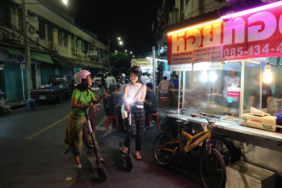 Bangkok: E-Scooter Night Tour with Local Street Food - Safety and traffic: what to expect when Bangkok gets loud