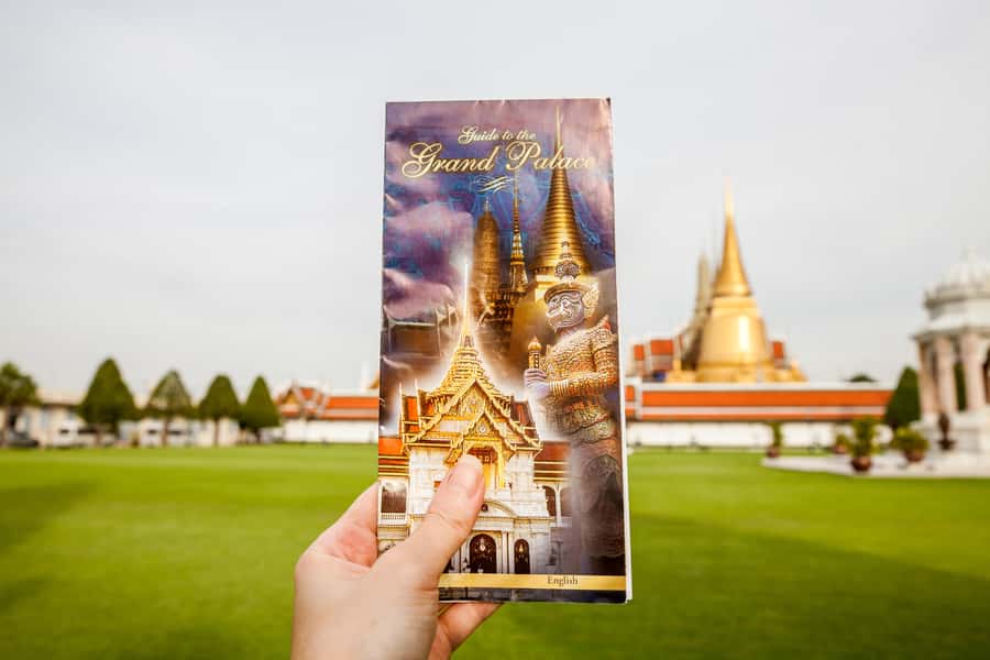 Bangkok: Full-Day Customized Tour with Local Transportation - Who Should Book This Bangkok Tour