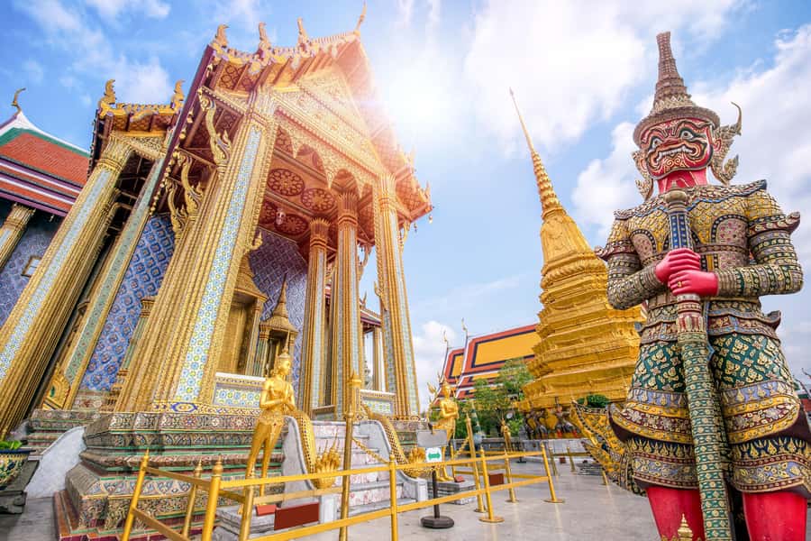 Bangkok: Full-Day Private Customized Tour with Transport - Canals, River Views, and Tuk-Tuk Energy in One Day