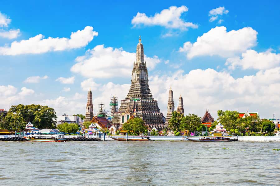 Bangkok: Grand Palace, Wat Pho, and Wat Arun Private Tour - The Wat Pho upgrade: Reclining Buddha, plus UNESCO recognition