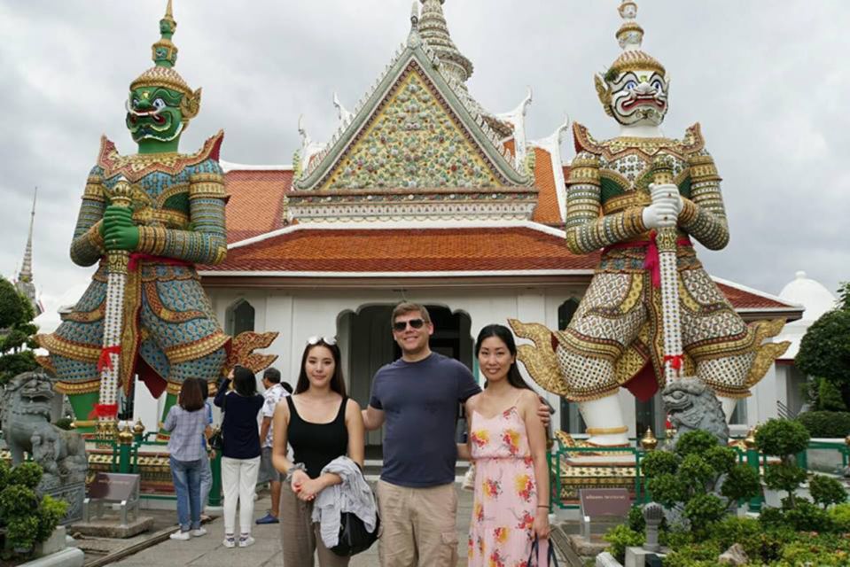 Bangkok in a Day: Must-Visit Highlights Tour with a Guide - Chao Phraya Boat to Wat Arun: The 70-Meter Tower Moment