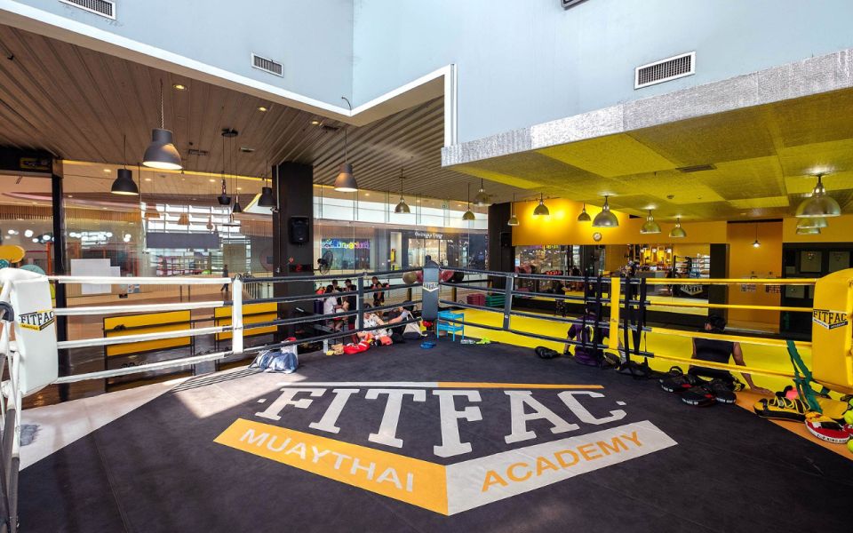 Bangkok: Learn 1-1 Muay Thai + Free Muaythai Shorts & Pickup - Your 60 Minutes: What You’ll Actually Do