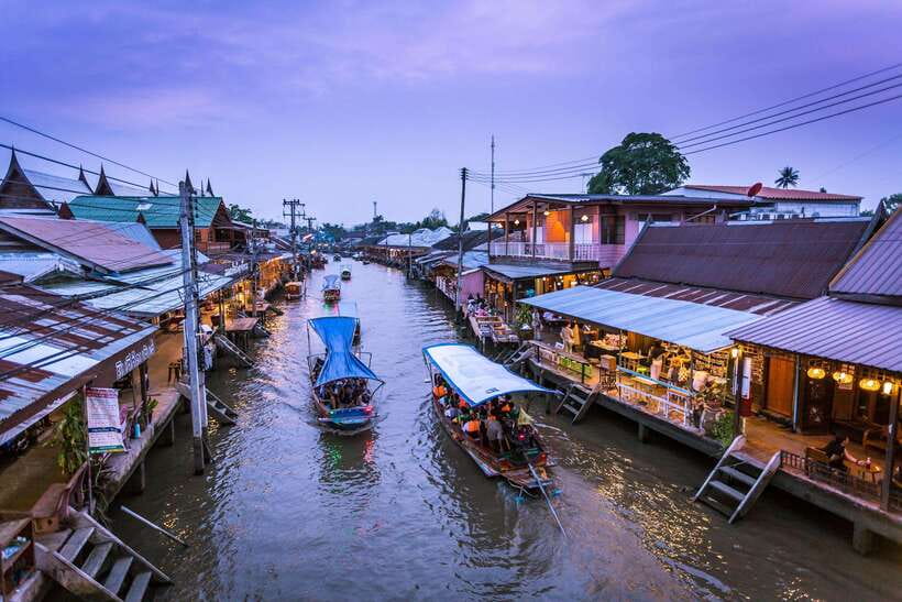 Bangkok: Maeklong Railway & Amphawa Floating Market Day Trip - Price and Value: What $49 Really Covers