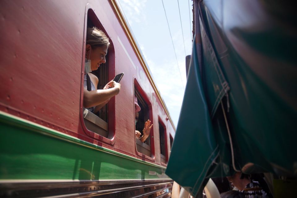 Bangkok: Maeklong Railway Market and Floating Market Tour - Key highlights I’d plan around