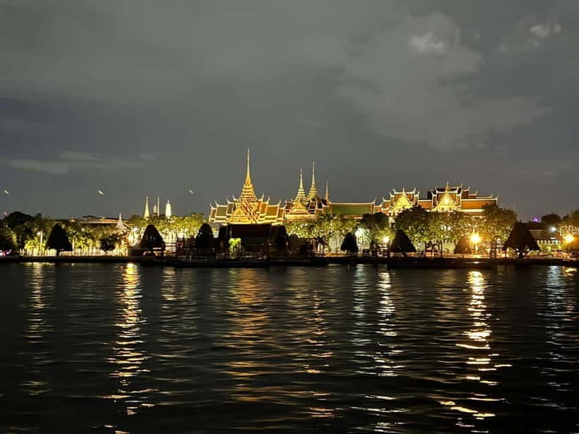 Bangkok: Opulence Luxury River Dinner Cruise - Drinks and the $57 price: where the value comes from (and where it doesn’t)