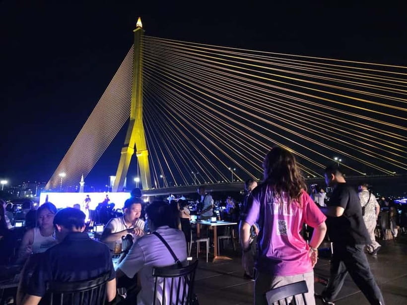 Bangkok: Opulence Luxury River Dinner Cruise - From Icon Siam Pier to your seat: timing and check-in realities