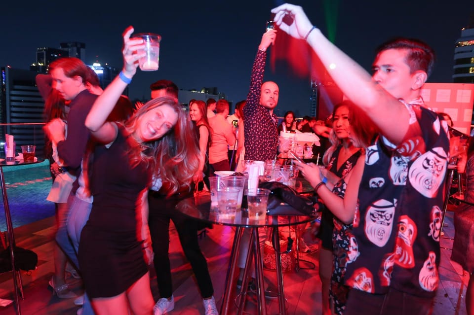 Bangkok: RedSquare Rooftop Bar at Novotel Sukhumvit 4 - Service style: table attention without turning into a script