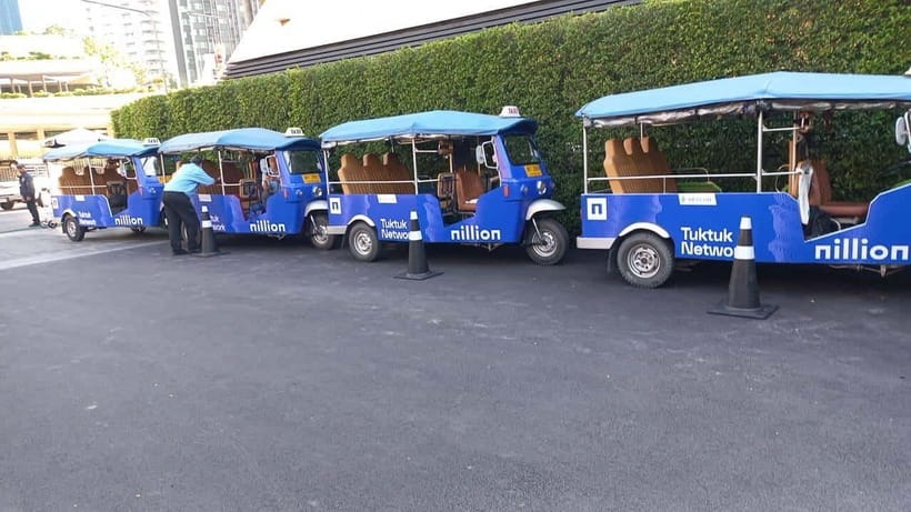 Bangkok: Tuk Tuk Day Pass App & Boat Chao Phraya River - The App: how you actually get your tuk tuk