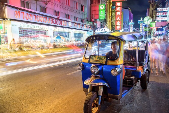 Bangkok Tuk-Tuk Tour by Night with Chinatown Street Food Meal - Shared Tuk-Tuks: Fun Transport With Real Timing Limits