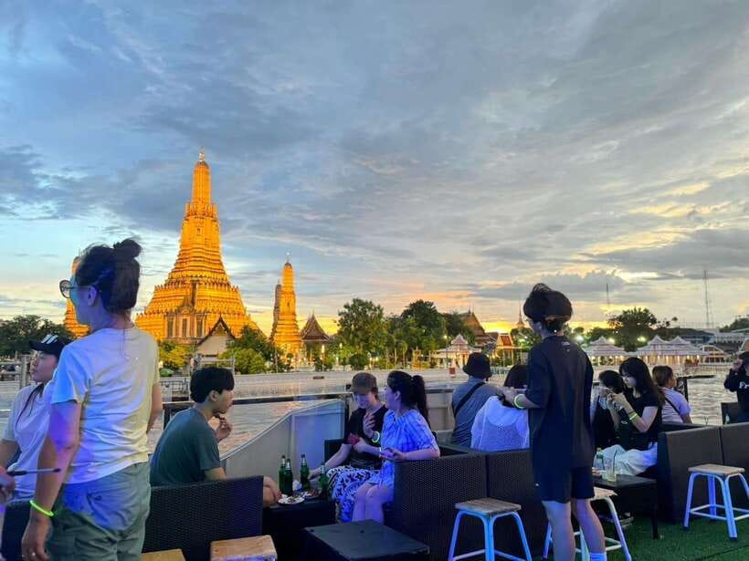 Bangkok: Yodsiam Sightseeing Cruise Snacks & Unlimited Beer - Timing: how to fit a 1-hour cruise into a Bangkok night