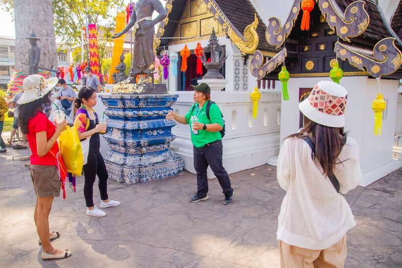 Chiang Mai: 3 Hour Old City and Temples Guided Walking Tour - Should you book Chiang Mai: 3 Hour Old City and Temples Guided Walking Tour?