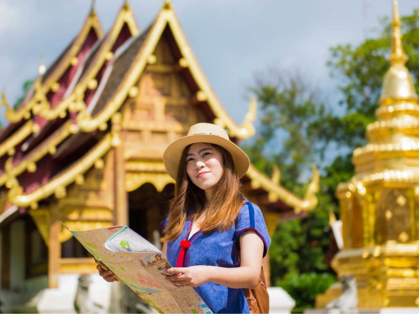 Chiang Mai: 3 Hour Old City and Temples Guided Walking Tour - How the walking tour actually feels: pace, heat, and temple etiquette