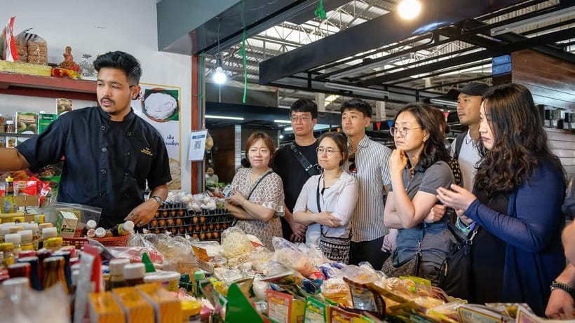 Chiang Mai: Authentic Thai Cooking Class and Farm Visit - What you’ll cook: Thai classics and the choices that shape your meal
