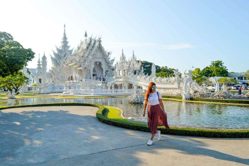 Chiang Mai: Chiang Rai Temples, Karen Tribe and Hot Springs - Price and value: what $35 covers and what costs extra