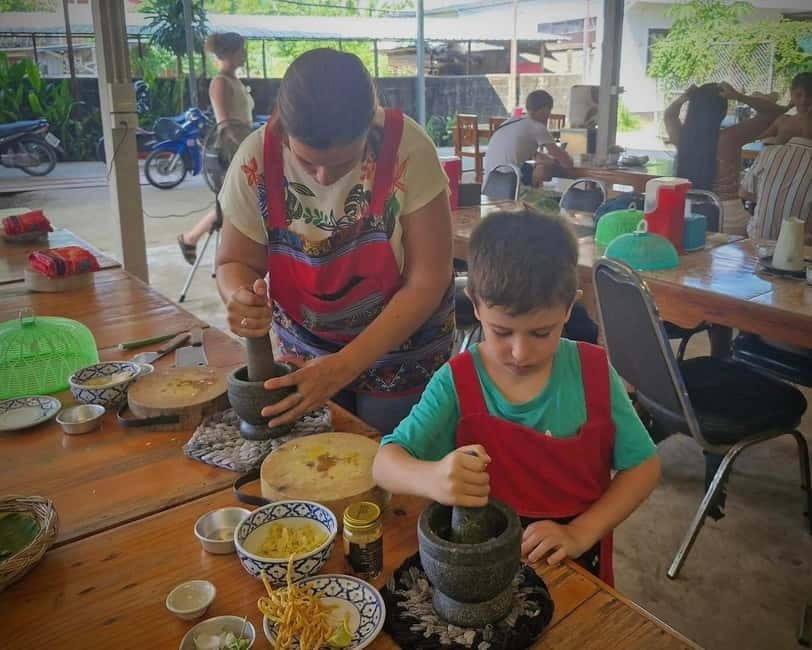 Chiang Mai: Cooking Class, Market and Thai Herbs Garden Tour - Value for Money: What You’re Really Getting for Around $28