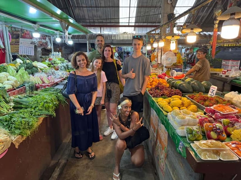 Chiang Mai: Cooking Class with Market and Pickup - Daddy’s Kitchen Home-Style Setup: Stations, Woks, and Staying in Control
