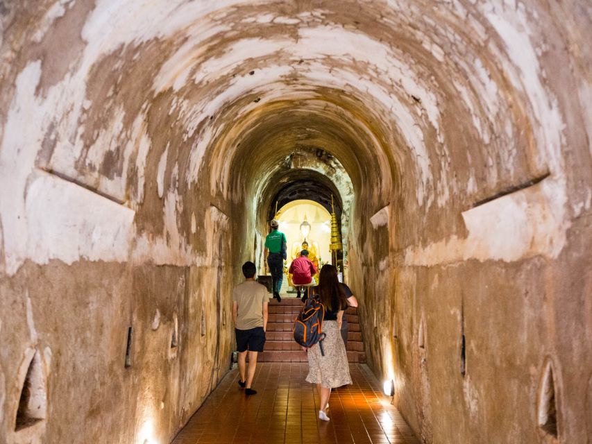 Chiang Mai: Doi Suthep and Wat Umong Enchanting Evening Tour - Why Chiang Mai feels different from the Doi Suthep viewpoint