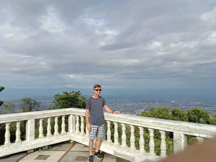 Chiang Mai - Doi Suthep Temple & Wat Pha Lat Hike - Wat Phra That Doi Suthep: Golden Stupa + Sacred Architecture