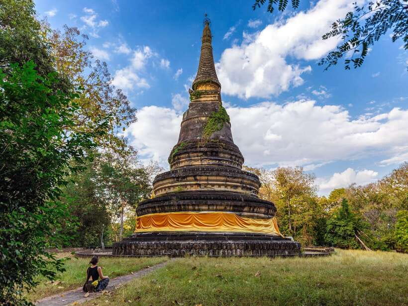 Chiang Mai: Doi Suthep, Wat Umong, and Pha Lat Sunrise Tour - Doi Suthep at First Light: 309 Steps, Pagoda Power, and Best-View Timing