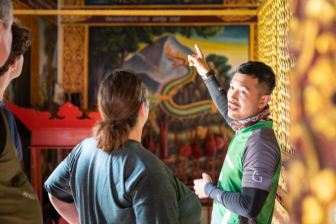 Chiang Mai: Historic Old City Bike Tour - Morning or Night - Wat Chedi Luang: the huge ruined chedi you can’t miss