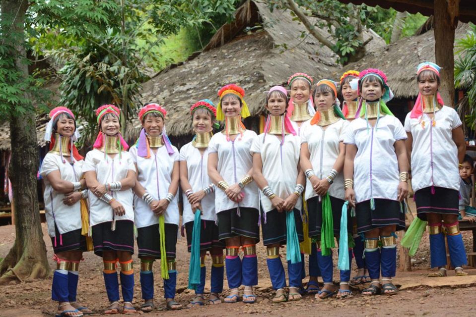 Chiang Mai: Long Neck Village & Chiang Rai’s Iconic Temples - Guides and drivers: what makes the day feel smooth (or not)