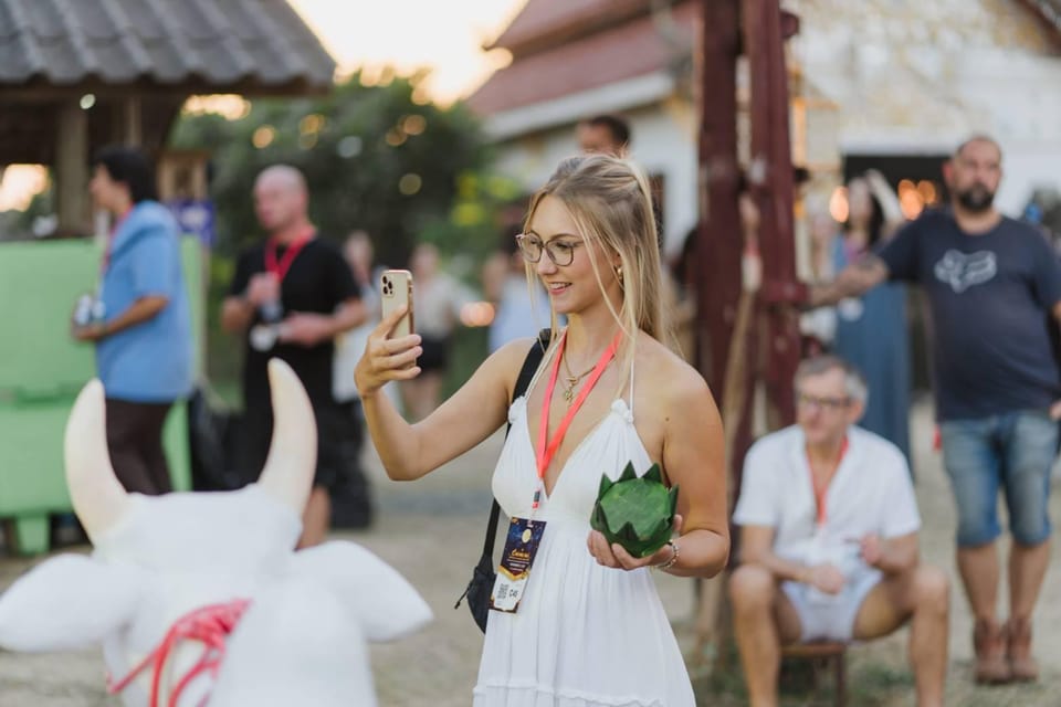 Chiang Mai Sky Lanterns Festival 2025 - The market break: Kae Mour / Kad Mua food and how to manage it