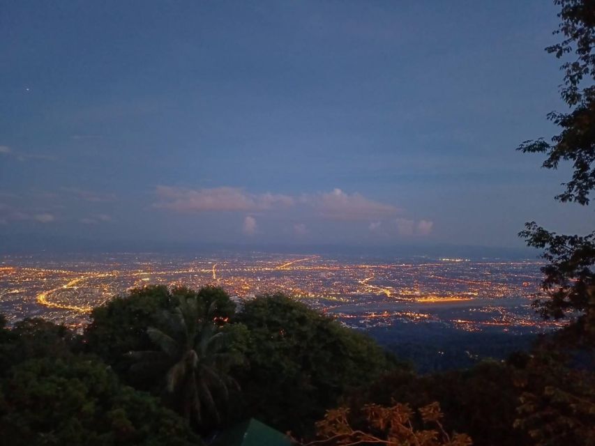 Chiang Mai: Wat Pha Lat & Wat Phra That Doi Suthep Tour - Chiang Mai at night: the viewpoint payoff you’ll feel in your chest