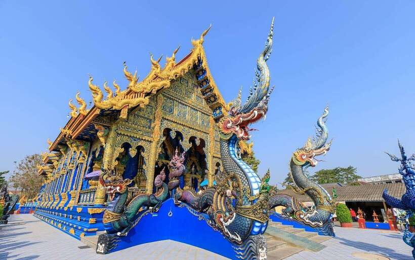 Chiang Mai: White, Blue & Big Buddha Temples in Chiang Rai - Chiang Rai From Chiang Mai: What the Long Van Ride Really Means