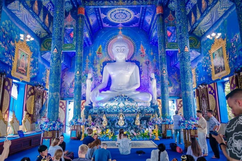 Chiang Mai: White, Red/Black & Blue Temples Tour with Lunch - The Big Idea: Modern Art Temple Hopping From Chiang Mai