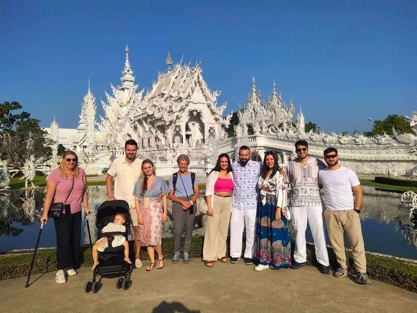 Chiang Rai: Guided Highlights Guided Tour with Buffet Lunch - Wat Rong Suea Ten Blue Temple: a shorter stop that sets the tone