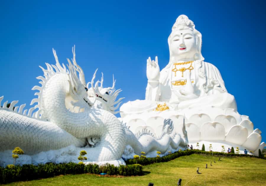 Chiang Rai: White, Blue, Red Temples, Long Neck Tour - Timing Tips: Breaks, Van Comfort, and Staying Fresh Until 7:00 pm