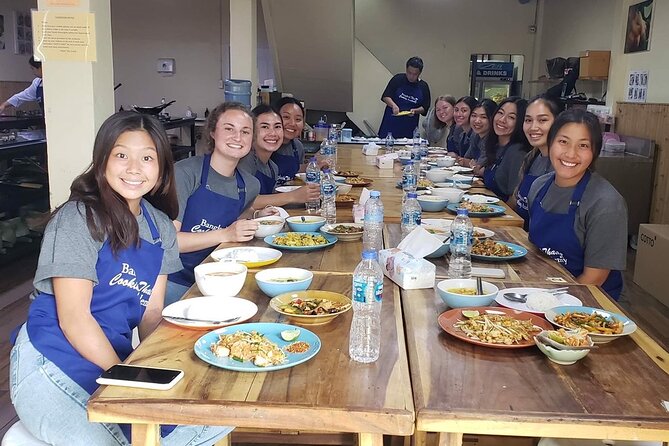 Choose 5 Dishes: Half-Day Cooking Class in Sukhumvit with Market Tour - Market Tour in Sukhumvit: Learning Ingredients You Can Actually Recreate