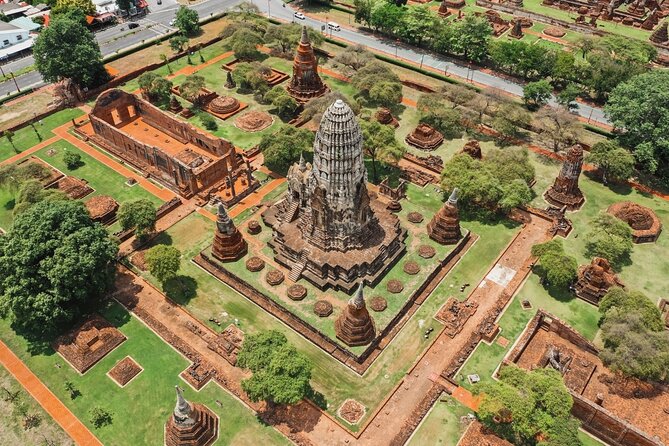 Damnoen Saduak Floating Market & Ayutthaya Tour from Bangkok - The lunch gap and how to handle it like a pro