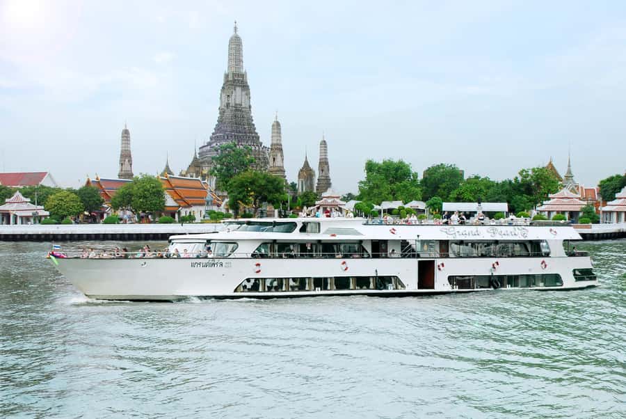 From Bangkok: Ayutthaya Day Tour by Bus with River Cruise - Why This Bus Plus Boat Combo Works for Ayutthaya