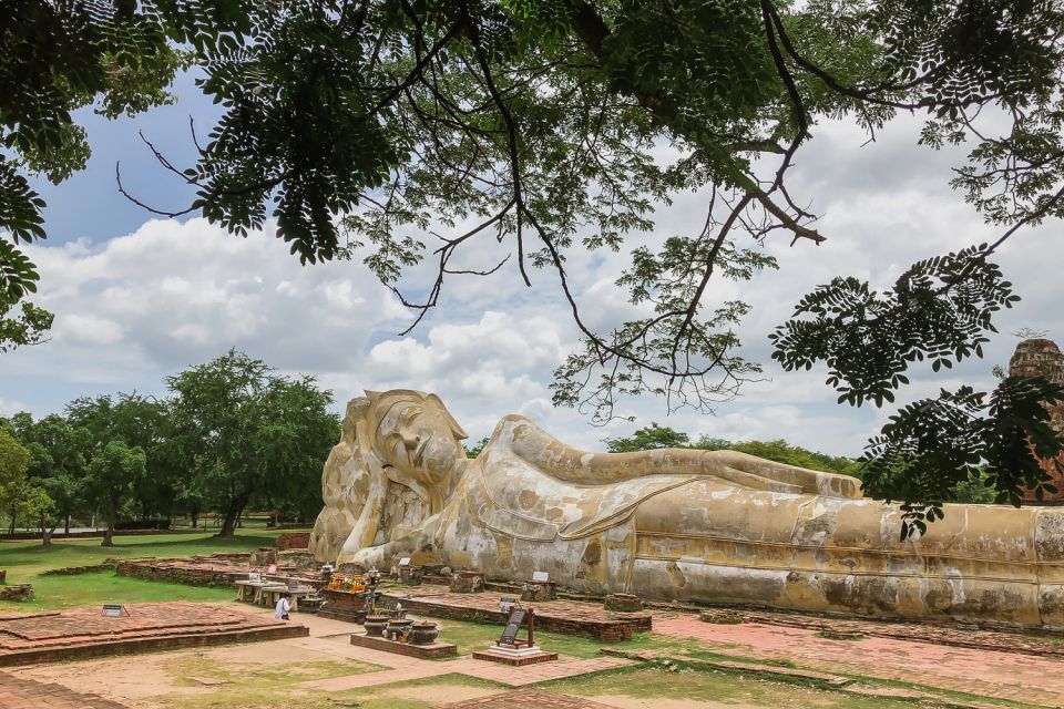 From Bangkok: Ayutthaya Day Tour by Bus with River Cruise - The Chao Phraya River Cruise: Lunch, Views, and a Smoother Bangkok Return