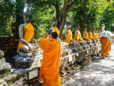 From Bangkok: Ayutthaya Heritage Tour with Sunset Boat Ride - Wat Yai Chai Mongkhon: The Towering Chedi Moment