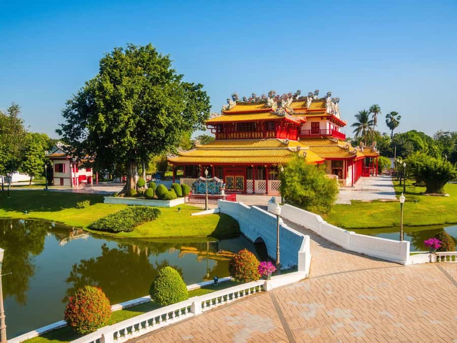From Bangkok: Ayutthaya Temples and Boat Tour with Lunch - Bang Pa-In Royal Palace: the Summer Palace for morning photos and shade
