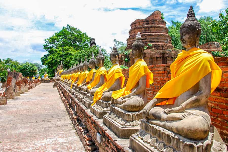 From Bangkok: Markets and Ayutthaya Tour - Thai Lunch and the Ride Toward Ayutthaya Historical Park