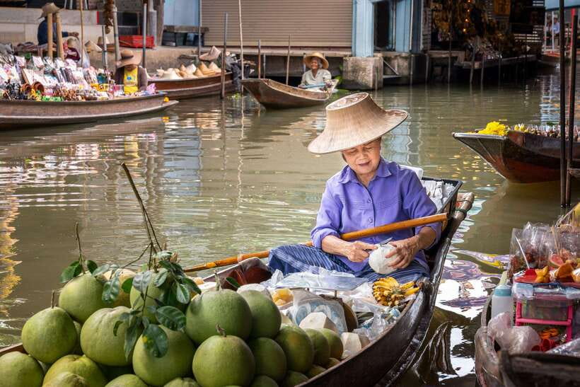 From Bangkok: Railway & Damnoen Saduak Floating Market Tour - Baan Tao Thai Derm: sugar palm from a coconut plantation