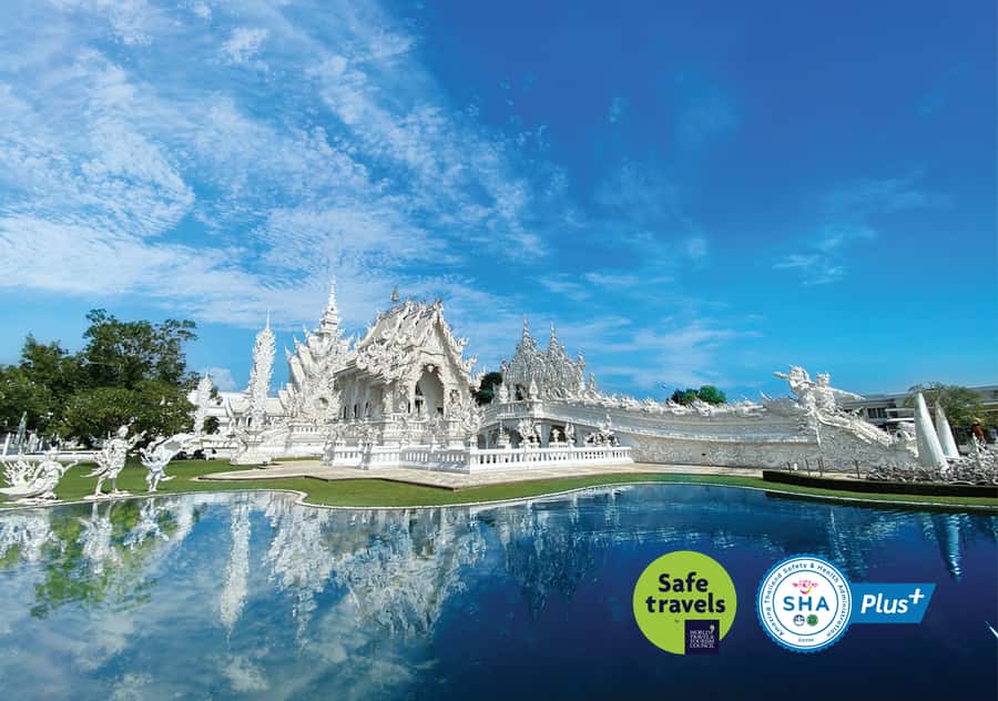 From Chiang Mai: White Temple & Golden Triangle Day Trip - Morning Pickup and the Van Ride: What Comfort Really Means Here