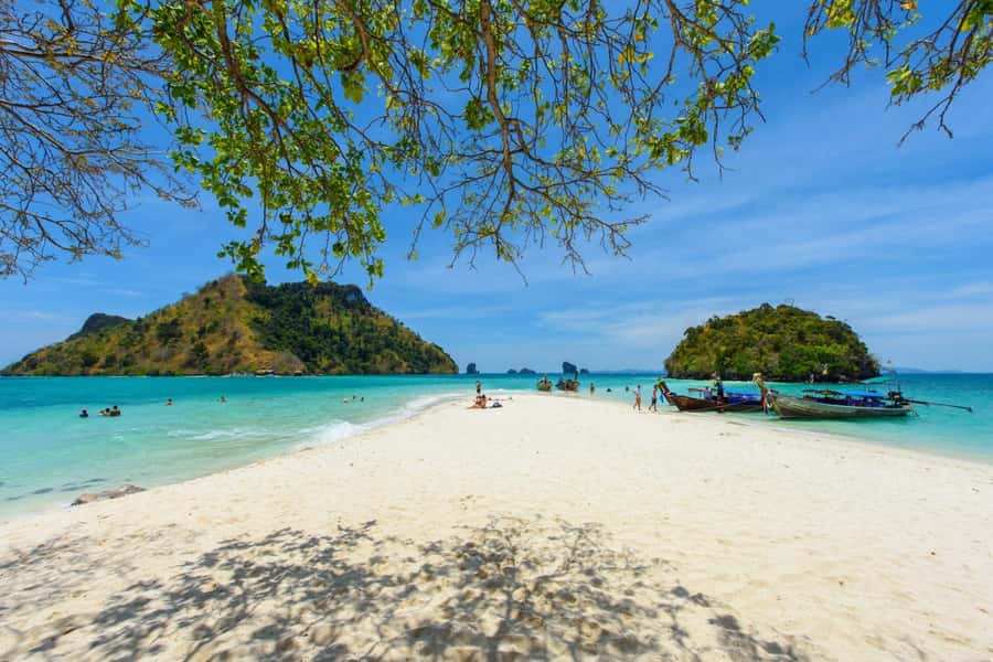 From Krabi: Phi Phi Early Bird & 4 Islands by Speedboat - Why this early start matters more than you think